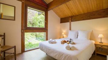 3 chambres, Wi-Fi gratuit, draps fournis