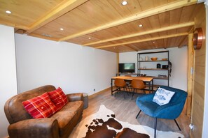 Televisión y reproductor de DVD 