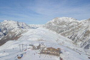 Snow and ski sports - Cervo Ski in - Ski out 200m, Livigno, Italy (Livigno)