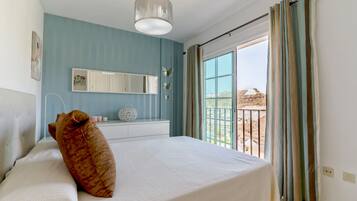 2 chambres, bureau, Wi-Fi, draps fournis