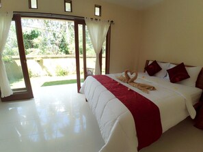 Standard Room | Desk, free WiFi - Sunrise House (Ubud)