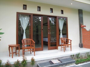 Standard Room | Terrace/patio - Sunrise House (Ubud)