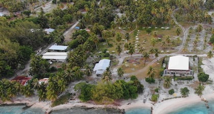Rangiroa Tiputa Lodge B&B
