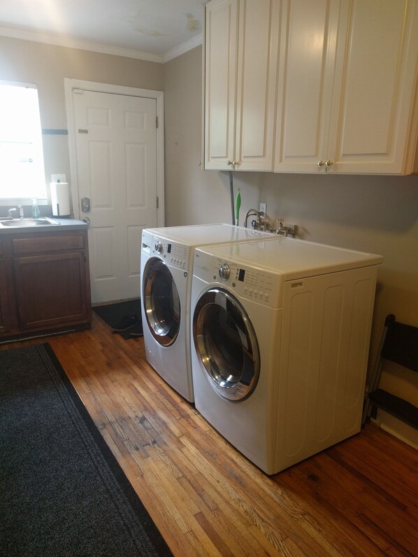 Laundry room - The Better Half Duplex on 7th (Charlotte)