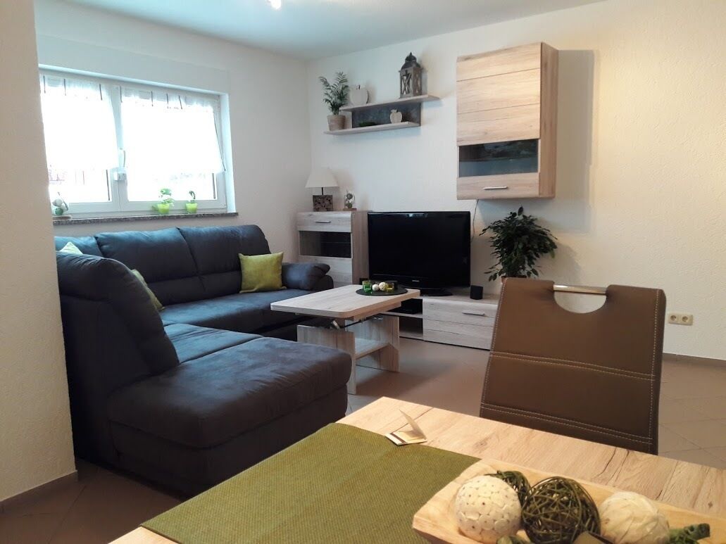 Ferienwohnung Rockmann mit idyllischen Garten-Wohnbereich