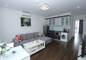 Luxury Apartment, 1 King Bed | Living room | Flat-screen TV - ARL Quiet WestLake Hotel & Apartment (Hanoi)