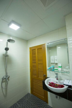 Phòng Superior | Chậu rửa trong phòng tắm