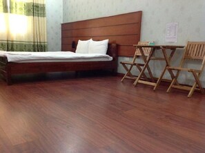Kamar Double | Minibar, meja kerja, setrika/meja setrika, dan Wi-Fi gratis
