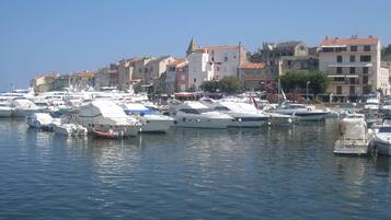 Marina