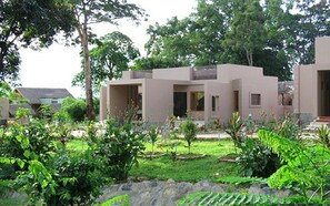 Garden - Myat Mingalar Hotel Inle (Nyaungshwe)