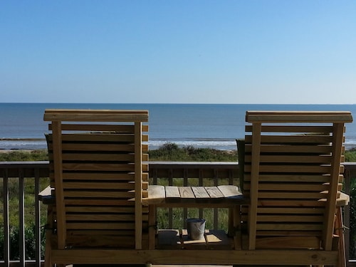 Stunning View! Beachfront! Gourment Kitchen Pets OK-Pelican Bay