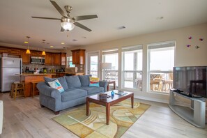 Smart TV, DVD player, books, music library
