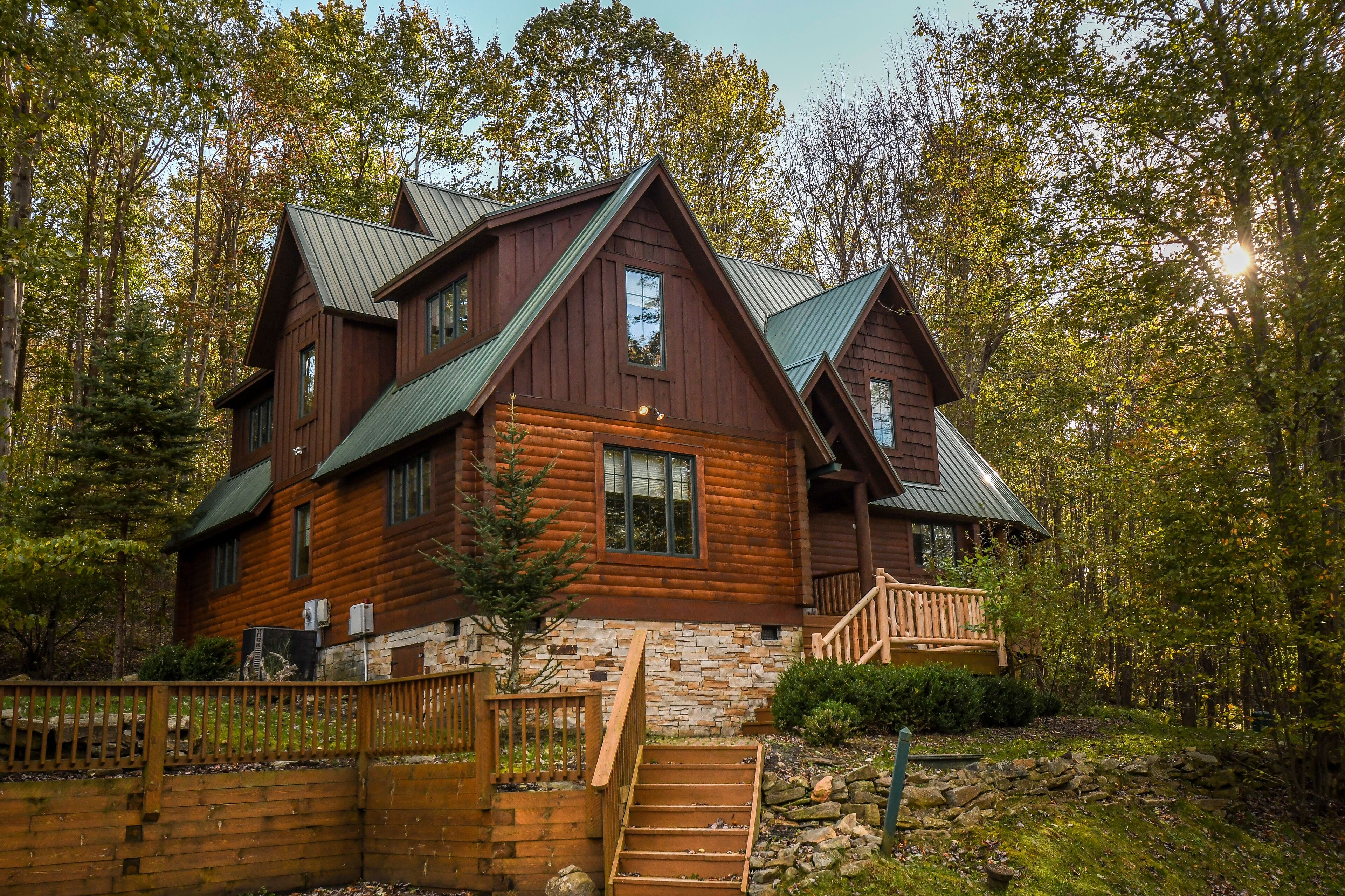 Bears Lair | Quiet Community Near DCL Activities!