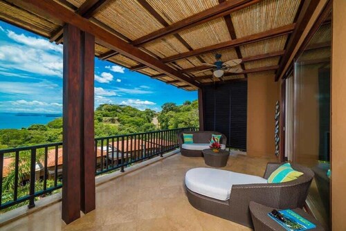 Sanctuary with Panoramic Ocean Views & Sunsets