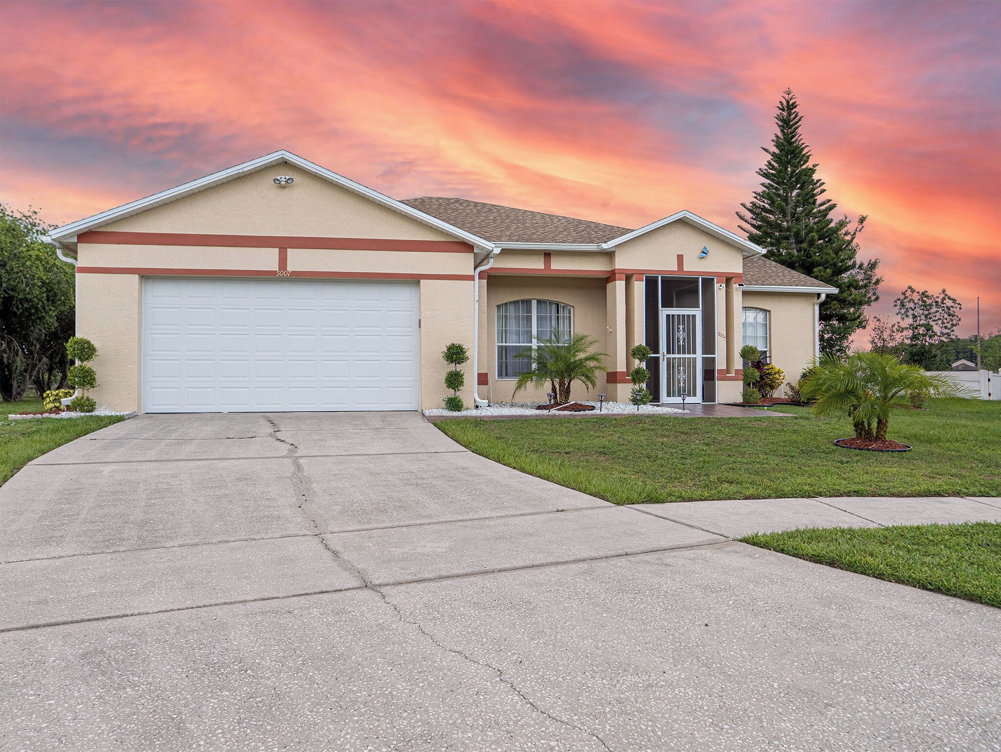 Luxury Lakeside Villa, Close To Disney
