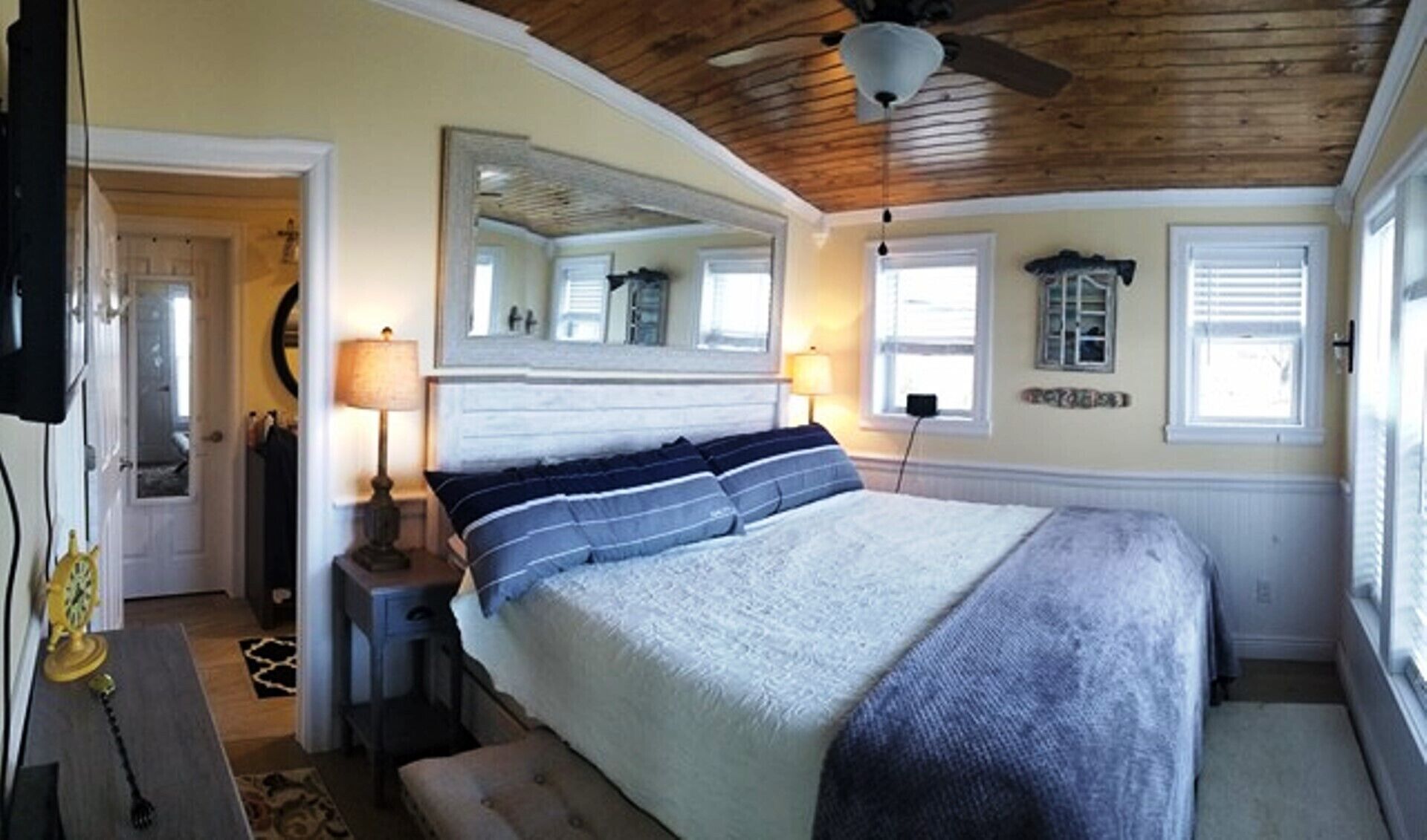 3 bedrooms, free WiFi, bed sheets