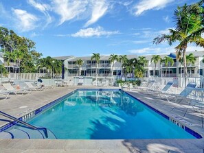 A heated pool - Casa Largo (Key Largo)