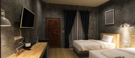 Superior Twin Room with Garden View | Premium bedding, desk, free WiFi