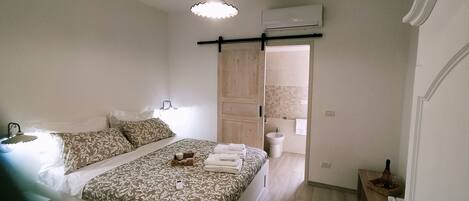 Wi-Fi gratuit, draps fournis