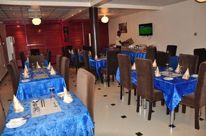 Daily local cuisine breakfast (USD 10 per person)