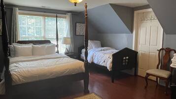 9 Schlafzimmer, Bügeleisen/Bügelbrett, kostenloses WLAN, Bettwäsche