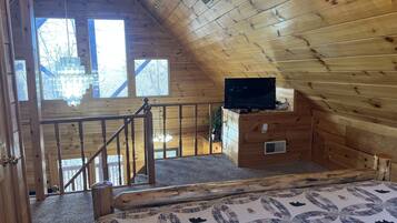 2 makuuhuonetta, silitysrauta/-lauta, Wi-Fi, vuodevaatteet