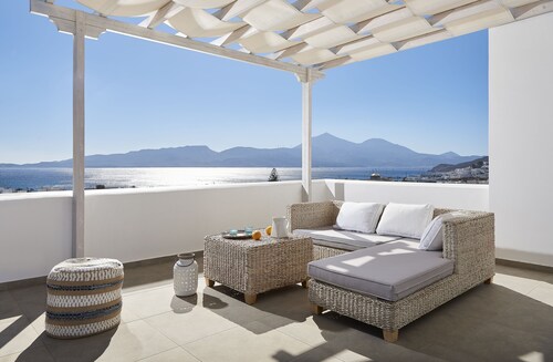 Santa Maria Luxury Suites & Spa