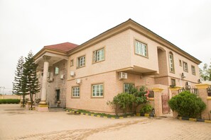 Exterior - Josto's Place (Abuja)