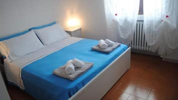 Soundproofing, free WiFi