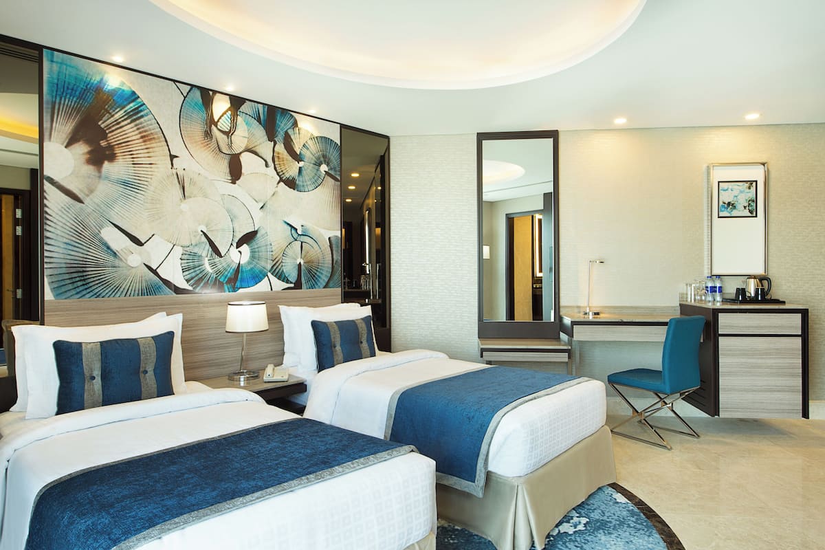 Minibar, in-room safe, laptop workspace, soundproofing