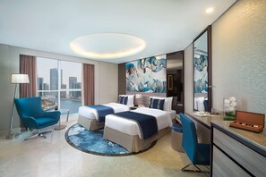 Minibar, coffres-forts dans les chambres, décoration personnalisée