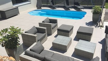 Outdoor pool, pool loungers