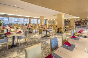 Unclassified image, 3 of 48, button