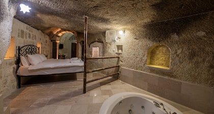 Konak Bezirhane Cave Otel