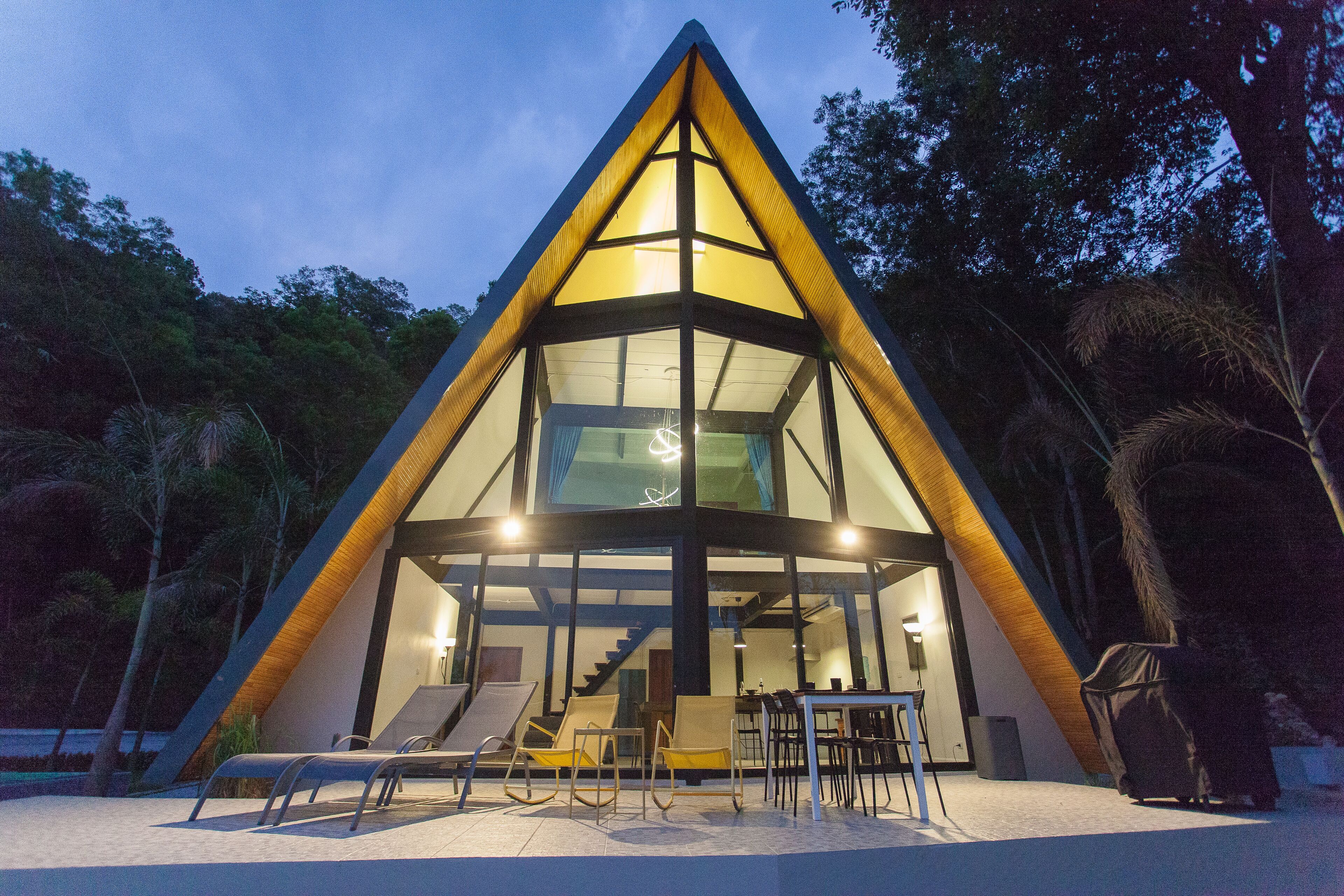 The Cottage (4 Bedrooms) | Tabla de planchar con plancha, camas supletorias, wifi gratis