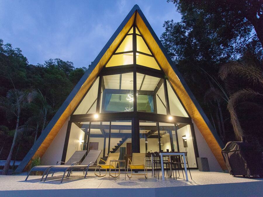 Iron/ironing board, rollaway beds, free WiFi, bed sheets