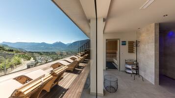 Masajes deportivos, 1 sala de tratamiento y masajes