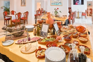 Frokostbuffé er inkludert hver dag