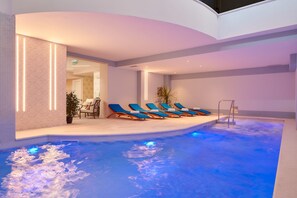 Indoor spa tub - Hotel Cvita (Split)