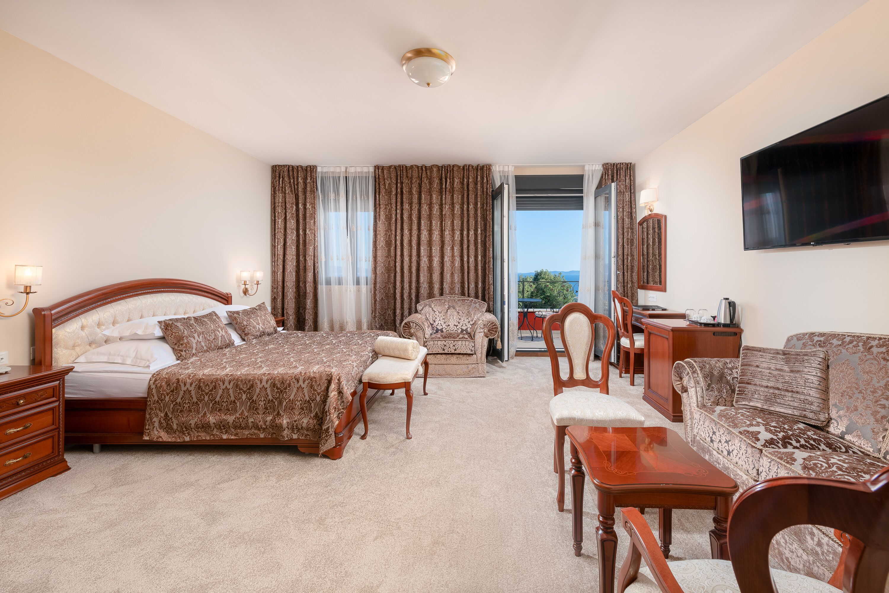 exclusive double room, balcony | 1 bedroom, egyptian cotton sheets, premium bedding, down duvets