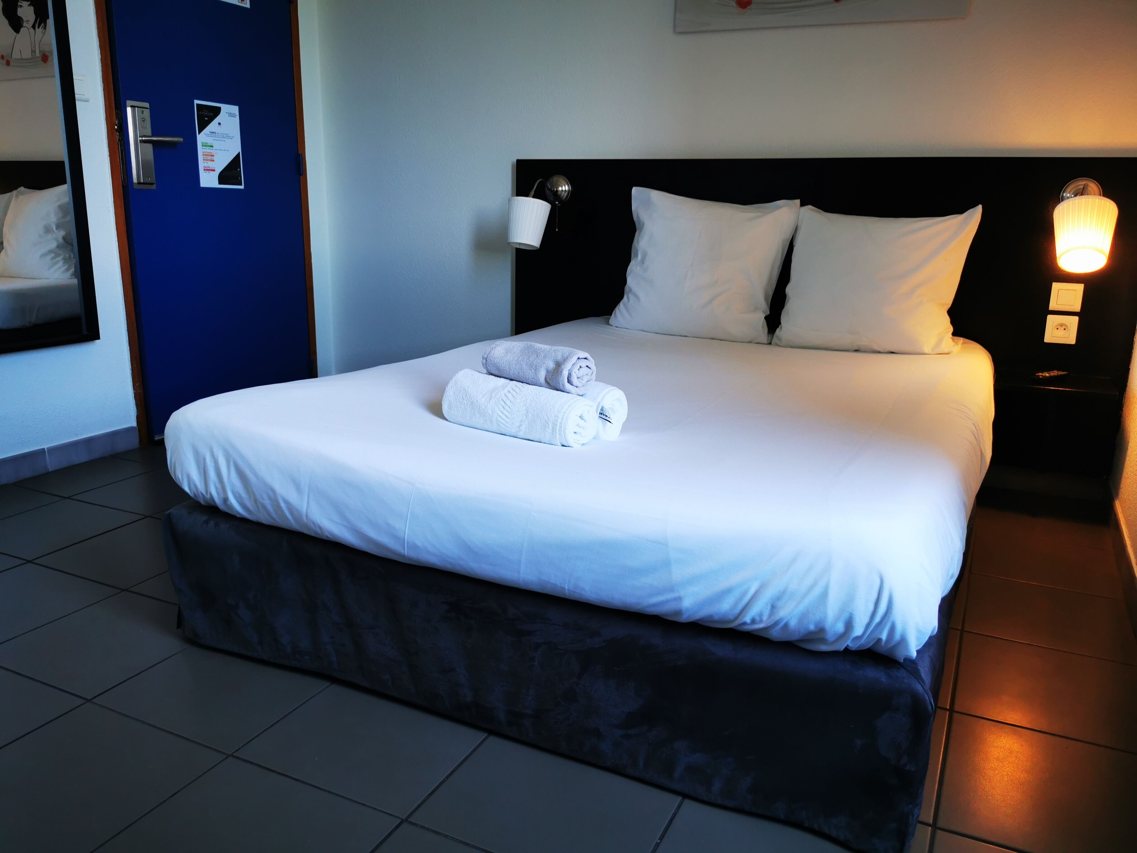 economy double room | 1 bedroom, desk, soundproofing, free wifi