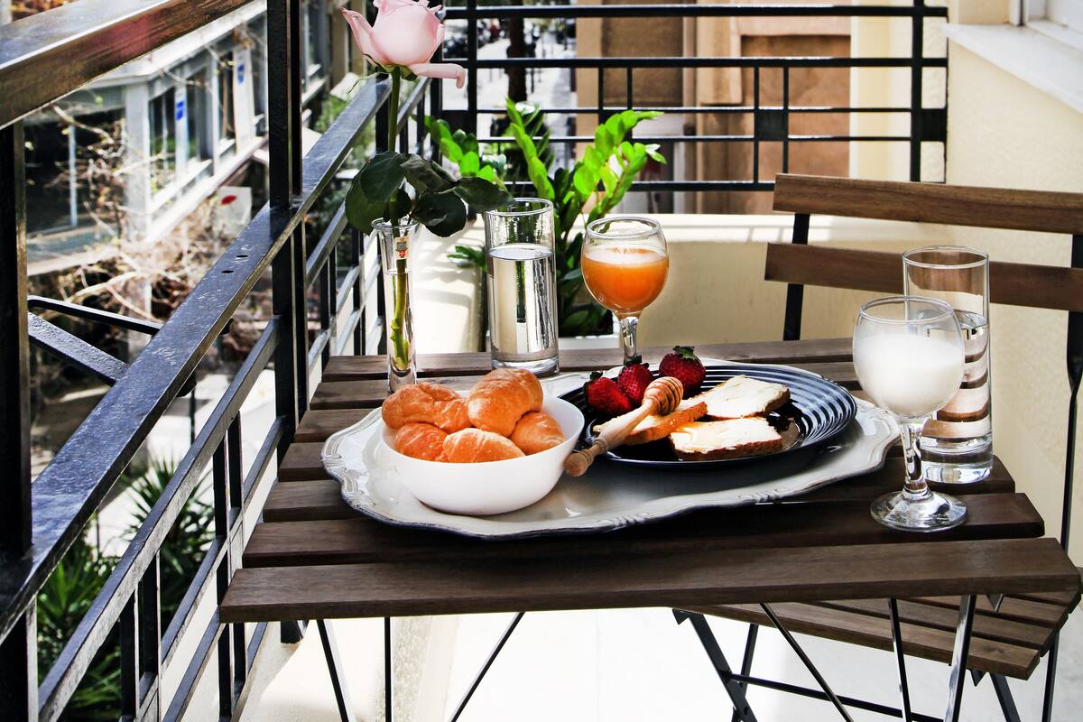 Deluxe Suite (Acropolis View & Balcony) Poseidon | 部屋からの景観