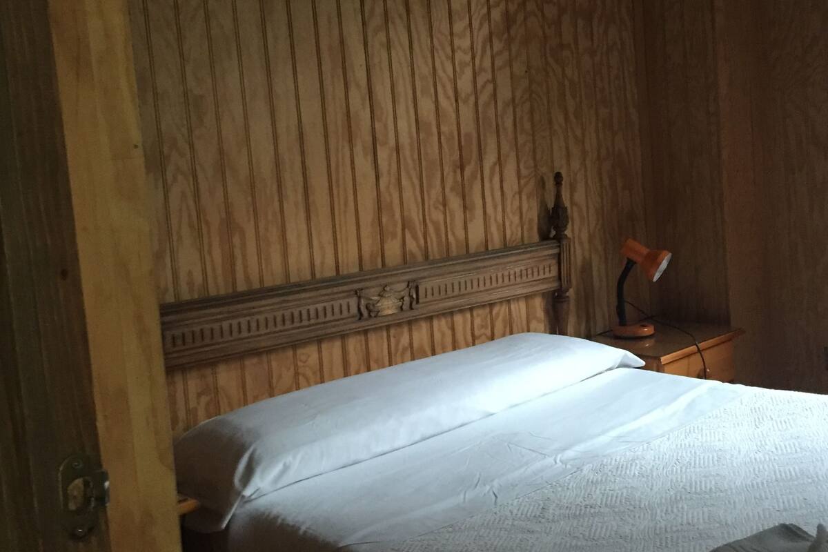 Casa tradicional (Alpujarrena III) | 1 dormitorio, ropa de cama de alta calidad, cortinas opacas