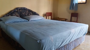 Quarto solteiro standard | Escrivaninha