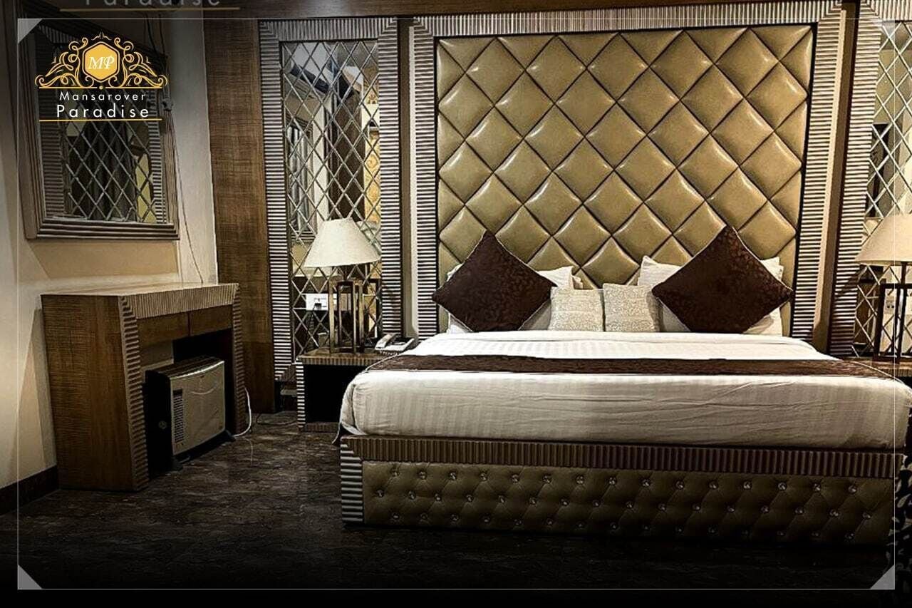 高級雙人房單人入住 | 1 間臥室、高級寢具、迷你吧、書桌