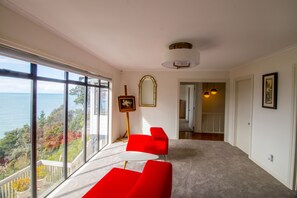 Villa Deluxe, 5 chambres, vue océan | Coin séjour