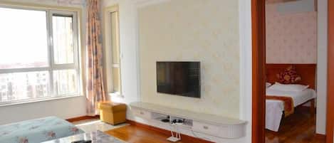 อพาร์ทเมนท์, 2 ห้องนอน | โต๊ะทำงาน, Wi-Fi ฟรี