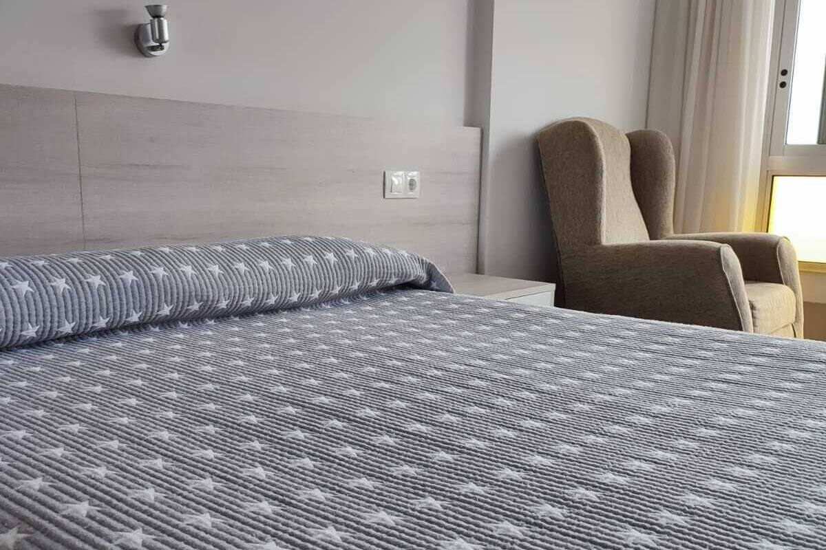 Double Room, Sea View | Free WiFi, bed sheets