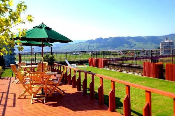 Sundeck