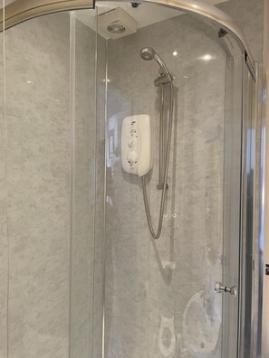 Bathroom - Diamonds Inn Ltd (York)